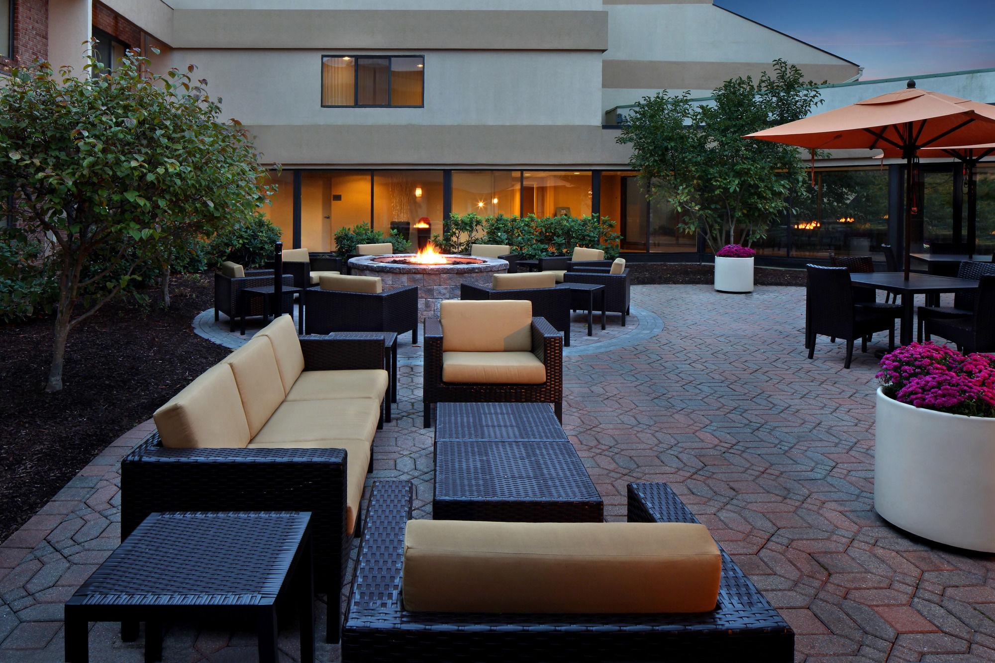 Courtyard Hartford Cromwell Hotel Luaran gambar
